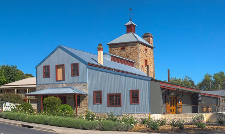 Knappstein Wines Image 2